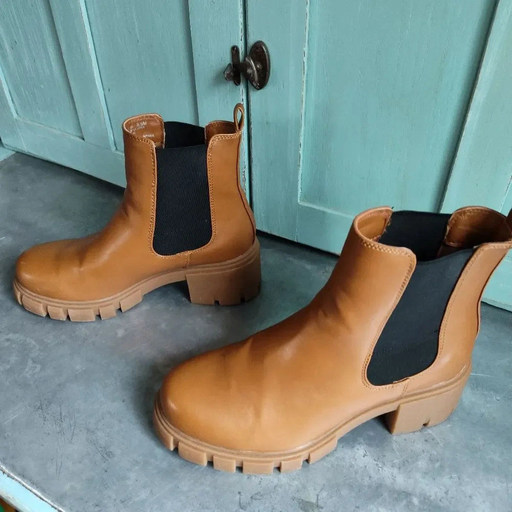 Madden Girl Tessa Platform Tan Boot Womens 8.5M